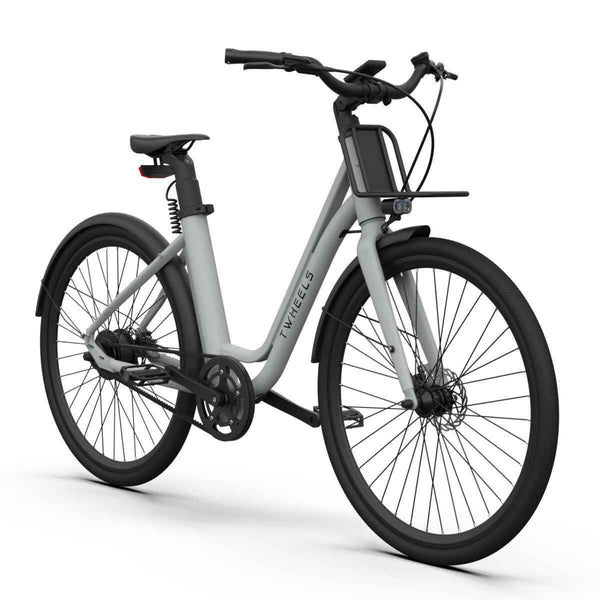E-Bike City Classic mit Front-Gepäckträger, Frontansicht schräg
