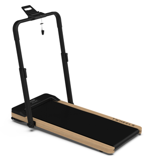 Modernes WalkingPad mit hellem Holzrahmen, schwarzem Laufband und klappbarem Griff.