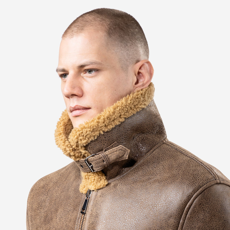 GÖTTIG Shearling-Lederjacke Braun, hochgestellter Lammfellkragen mit Schnallenriegel