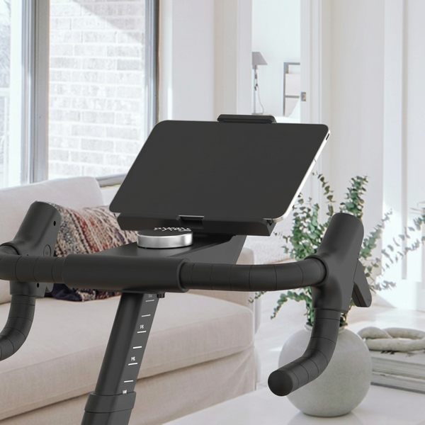 Unstoppable motivation: The SmartNob display shows you your progress in real time – from distance to wattage to calories burned.
